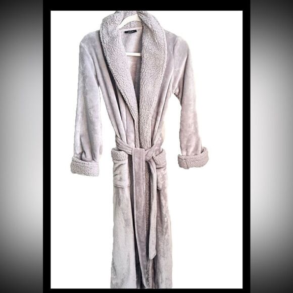 Natori Lux  Long Line Robe XS - Picture 1 of 8